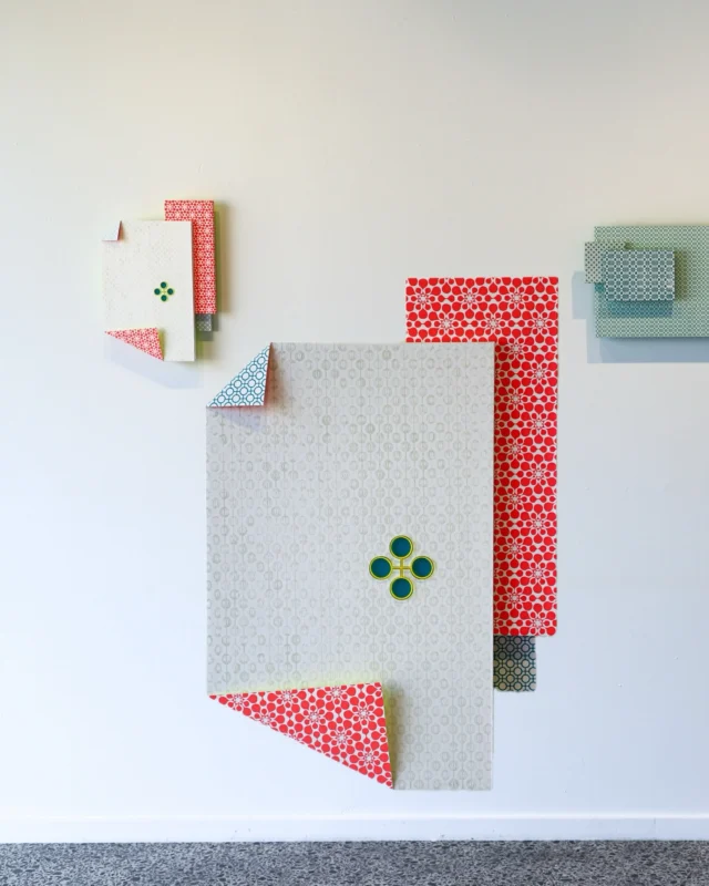 Make your plan to visit us while “When The Sun Is Out I Think I Love You Better” is on display in our Annex Gallery 🤍

Now thru May 31st 

Join Lenore Thomas and Kim Beck for an artist talk on May 31st at the gallery. 

#LenoreThomas #KimBeck #WhenTheSunIsOutIThinkILoveYouBetter#Pittsburghartists #PittsburghEvents #ContemporaryArt #WomenInArt  #MeetTheArtist #ArtistTalk #PittsburghArtCollectors #PittsburghArtEvents #GalleryExhibition #GalleryShow #VisitPittsburgh #thingstodoinpittsburgh