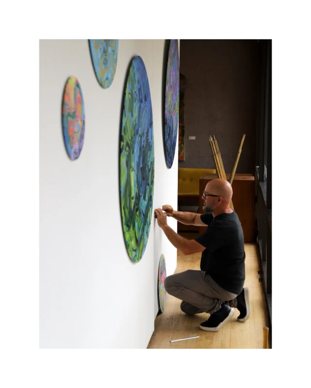 Discovery Online+ Auction Preview up now💡

…mixed with select work from our inventory collection 🫰

In our Main Gallery and Annex Gallery at 1031 S Braddock Ave. 

Come by Tuesday - Saturday to browse the sale in-person and beat the heat with our super cool staff 😎 

#auctionpreview #fineartauction #mcm #midcenturymodern #onlineauction #pittsburgh #visitpittsburgh